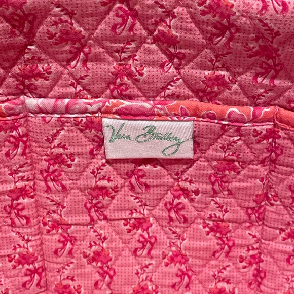 Powder Pink - Picture 6 of 9